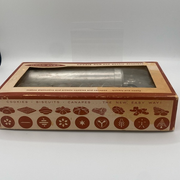 Vintage WearEver Cookie Gun - Picture 2 of 7